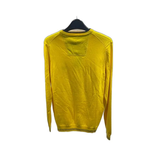 Round-Collar Long-Sleeved Sweater