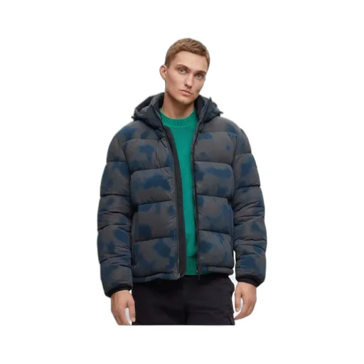 Long-Sleeved Hooded Jacket