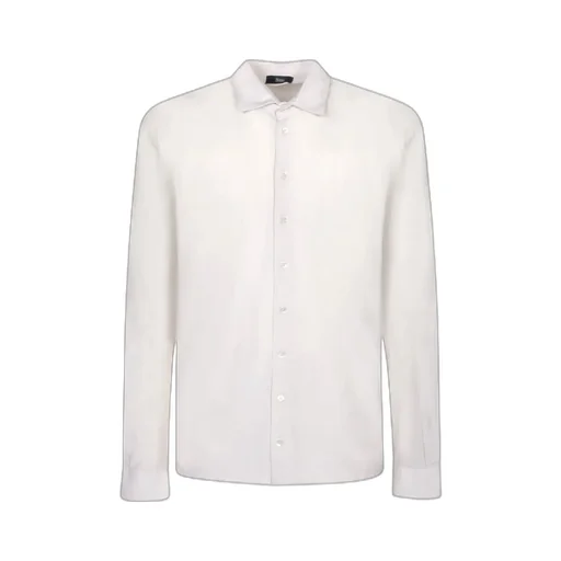 Buttoned Long-Sleeved Shirt