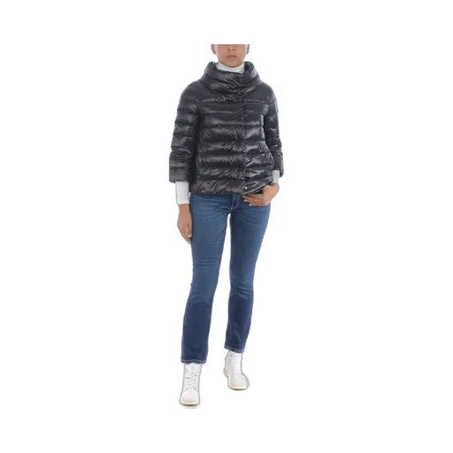 Seven-Minute Sleeve Sewn Down Jacket
