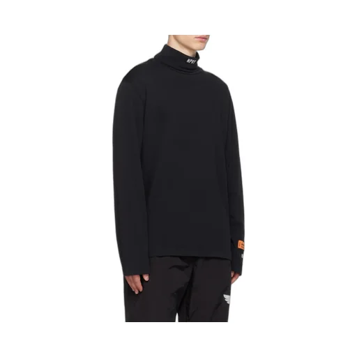 Logo Embroidered Long-Sleeved T-Shirt