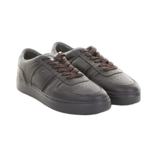 H668 Low-Top Trainers