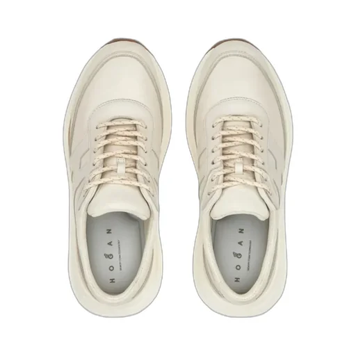 H696 Chunky Runner Sneakers