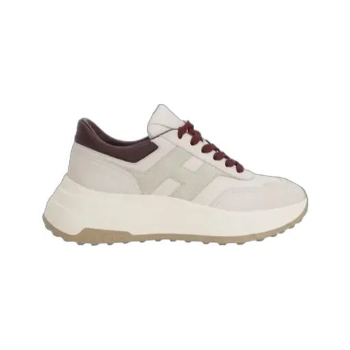 Hi-Fi Lace-Up Sneakers