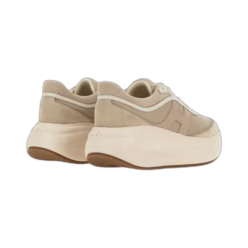 H696 Chunky Runner Sneakers