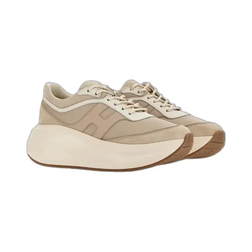 H696 Chunky Runner Sneakers
