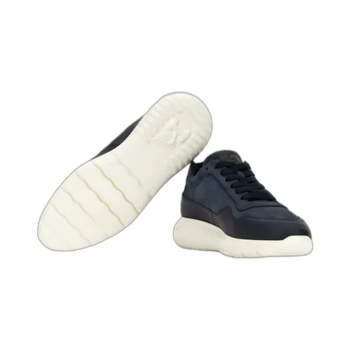 Interactive 3 Sneakers