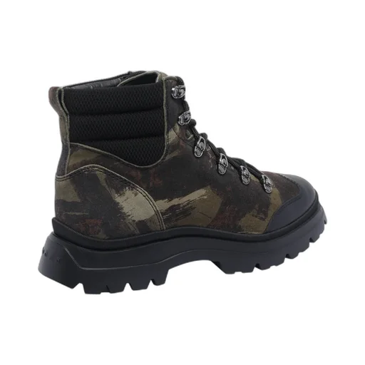 Camouflage Lace-Up Boots
