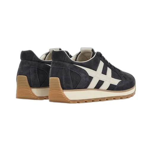 86Er Sneakers