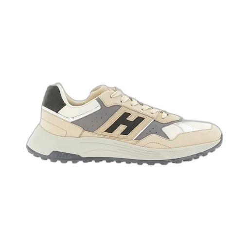 Hyperlight Sneakers