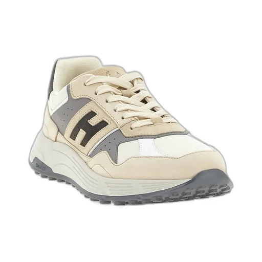 Hyperlight Sneakers