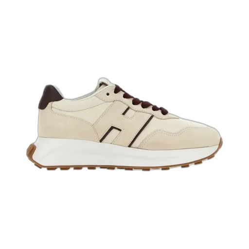 H641 Sneakers