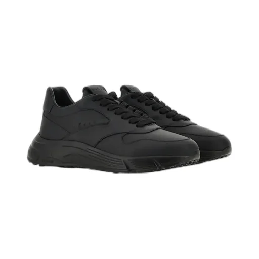 Hyperlight Lace-Up Sneakers