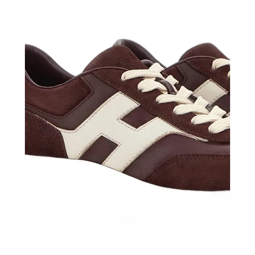 Hi-Fi Sneakers