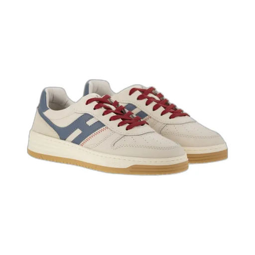 H630 Low-Top Sneakers