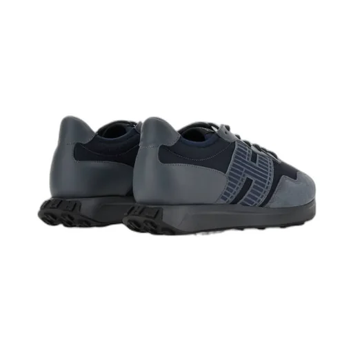 H601 Low-Top Sneakers