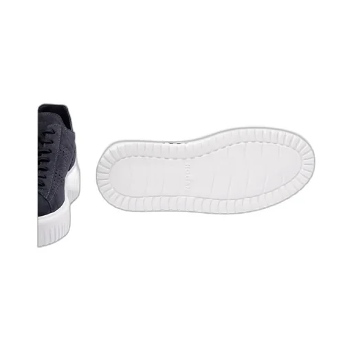 Round Toe Lace-Up Sneakers