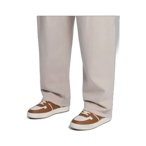 H-Tv Sneakers