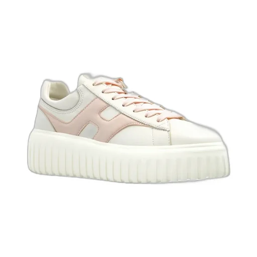 Round-Head Sneakers