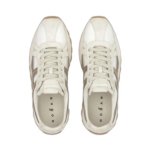 H671 Side Logo Patch Sneakers