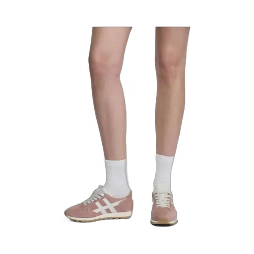 Logo Patch Low-Top Sneakers