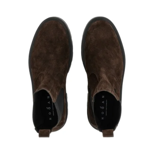 H673 Round-Toe Chelsea Boots