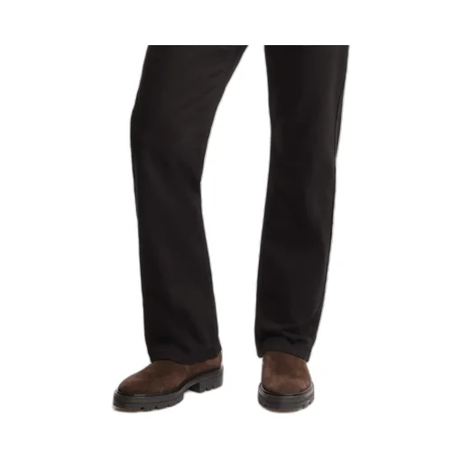 H673 Round-Toe Chelsea Boots