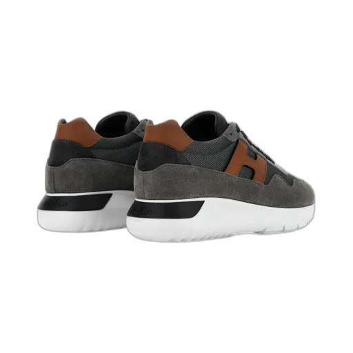 Interactive 3 Low-Top Sneakers