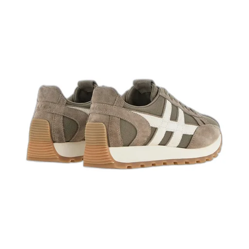 H671 Side Logo Patch Sneakers