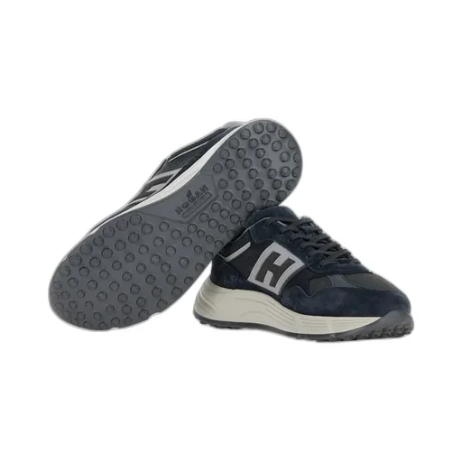 Hyperlight Lace-Up Sneakers