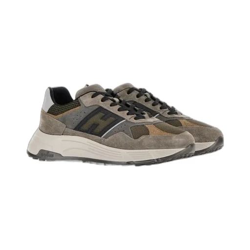 Hyperlight Lace-Up Sneaker