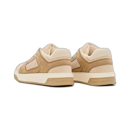 H667 Low-Top Sneakers