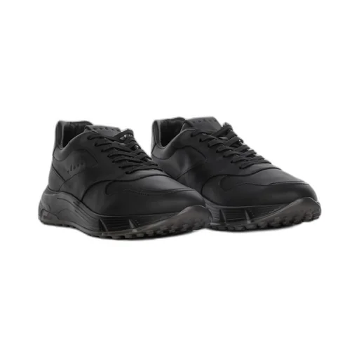 Hyperlight Logo Debossed Sneakers