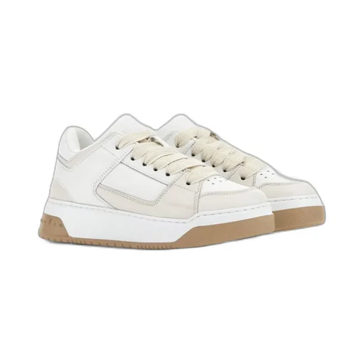 H667 Low-Top Sneakers
