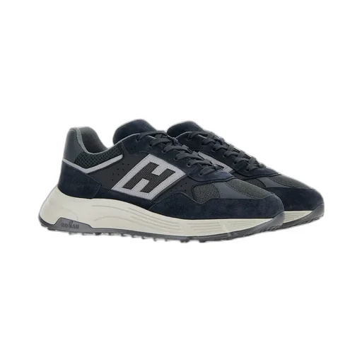 Hyperlight Lace-Up Sneakers