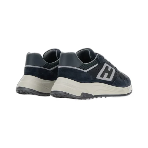 Hyperlight Lace-Up Sneakers