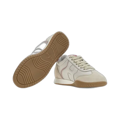 Olympia-Z Sneakers