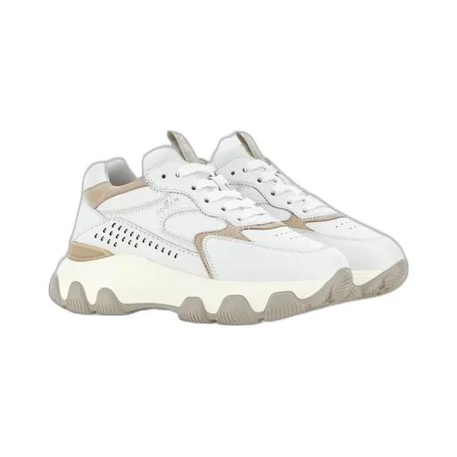 Hyperactive Low-Top Sneakers