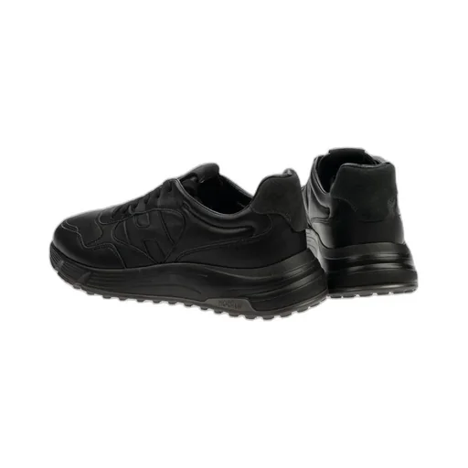 Hyperlight Lace-Up Sneakers