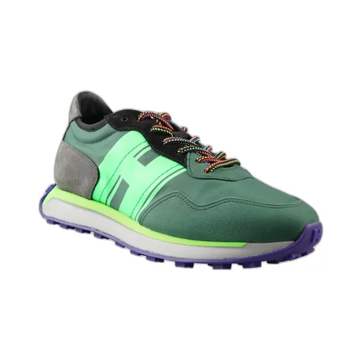 H601 Lace-Up Sneakers