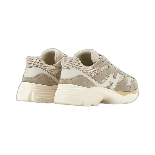 H665 Panelled Sneakers