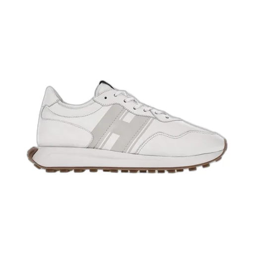 H601 Low-Top Sneakers