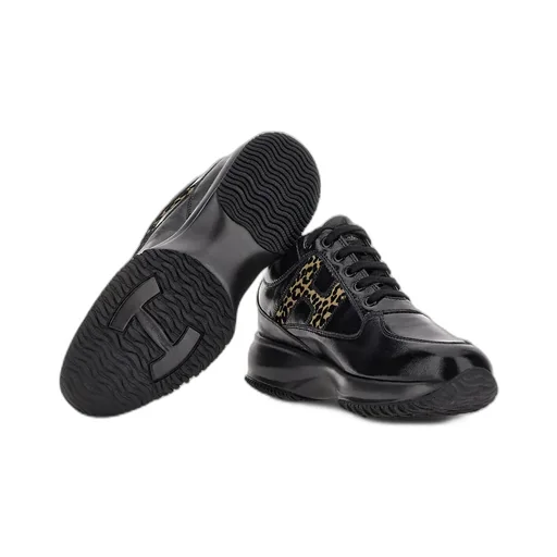 Logo Patch Low-Top Sneakers