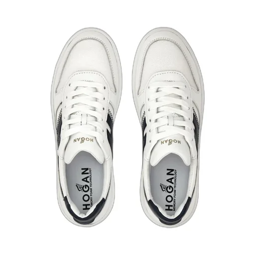 H630 Low-Top Sneakers
