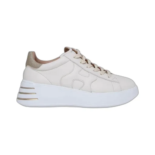 Rebel Round Toe Low-Top Sneakers