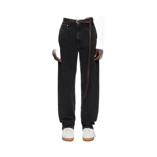 Belt-Loop Jeans