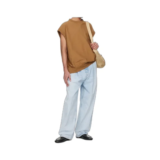 Pleated Jeans