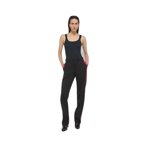 Seatbelt Tank