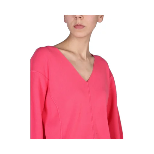 V-Neck Long-Sleeved Jumper