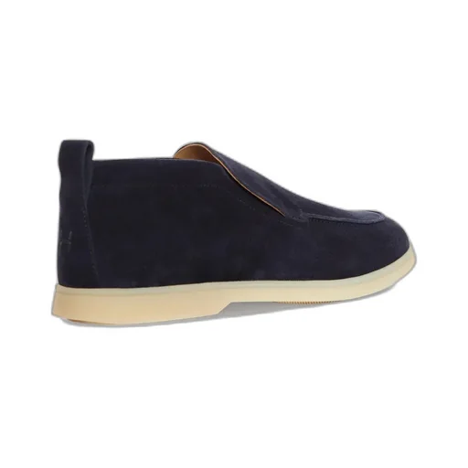 Round Toe Casual Shoes